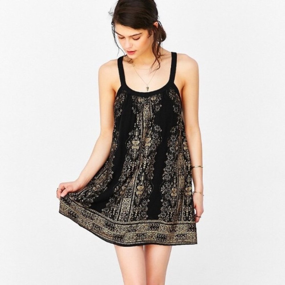 Urban outfitter (Ecote) black and gold dress